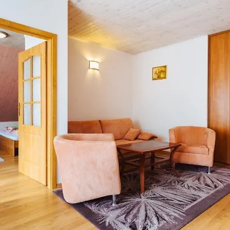 Goscinne U Barbary Lantgård Straduny