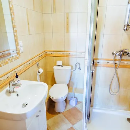 Lantgård Goscinne U Barbary Straduny