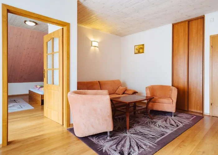 Goscinne U Barbary Lantgård Straduny